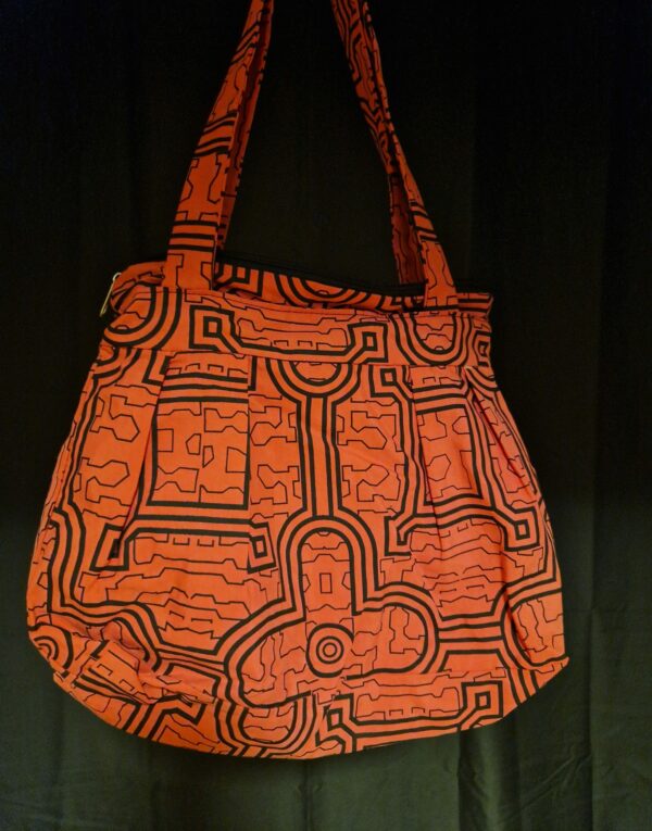 Sac rose flashy de taille moyenne